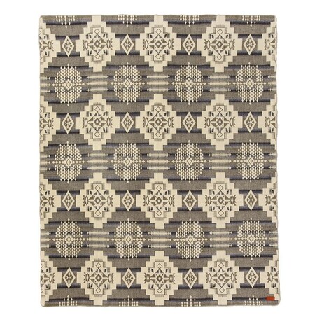 Homeroots Ultra Soft Light Gray Southwest Handmade Blanket 392091