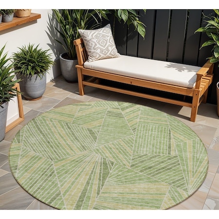 Homeroots 8' Green And Olive Green Round Geometric Washable Indoor Outdoor Area Rug 594781