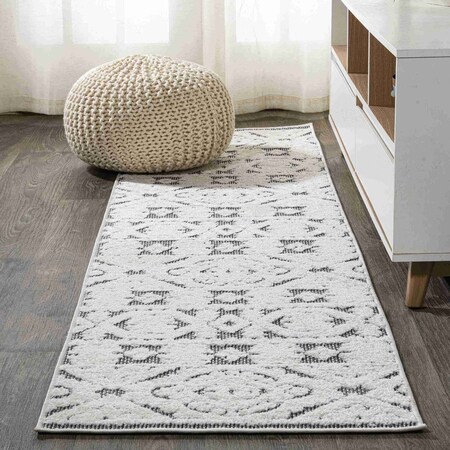 Jonathan Y Citta High-Low Pile Mediterranean Tile White/Black 2 ft. x 10 ft. Indoor/Outdoor Runner Rug SBH102B-210