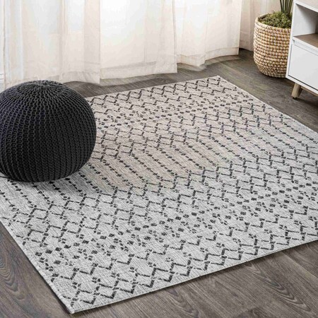 Jonathan Y Ourika Moroccan Geometric Textured Weave Light Gray/Black 8 ft Square Indoor/Outdoor Area Rug SMB108E-8SQ