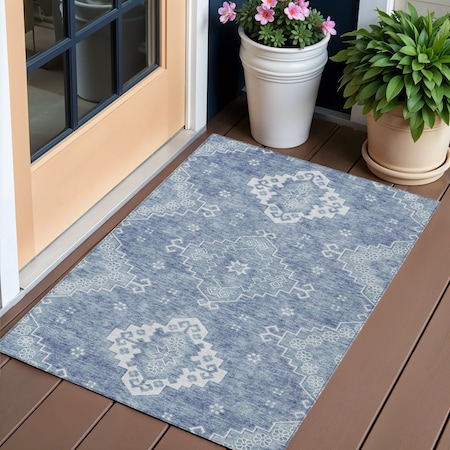 Homeroots 3' X 5' Navy Blue And Denim Blue Medallion Washable Indoor Outdoor Area Rug 589032