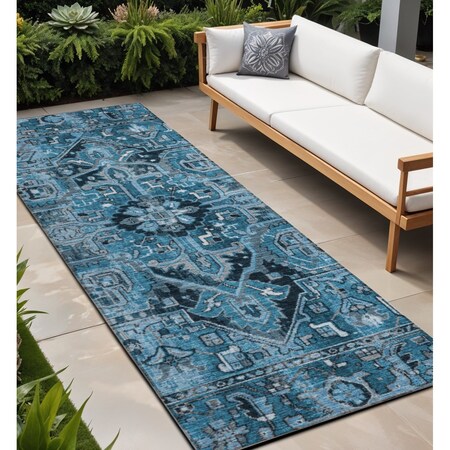 Homeroots 8' Gray Oriental Washable Indoor Outdoor Runner Rug 563746