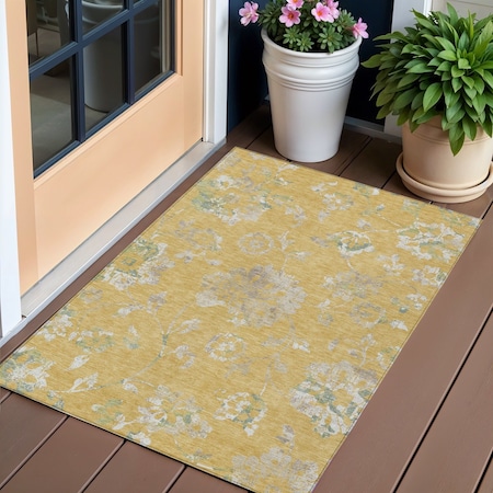 Homeroots 3' X 5' Gold Beige And Fern Green Floral Washable Indoor Outdoor Area Rug 589464