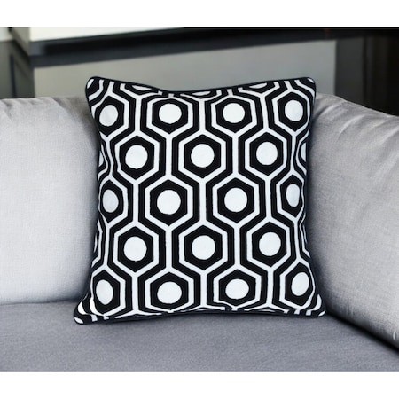 Homeroots 20" Black and White Geometric Cotton Throw Pillow 529280