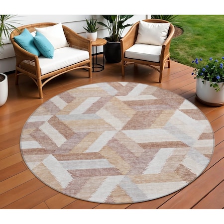 Homeroots 8' Copper Round Geometric Washable Indoor Outdoor Area Rug 608054