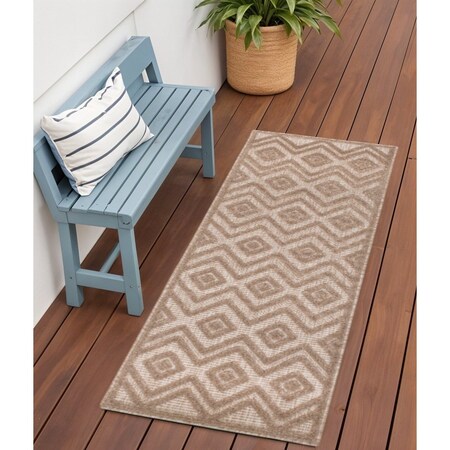 Homeroots 6' Natural And Ivory Geometric Indoor Outdoor Area Rug 556297