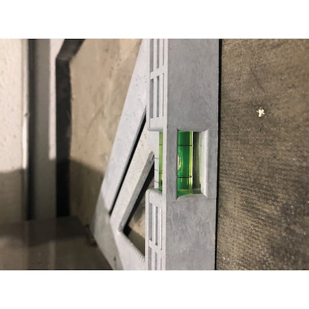 Swanson Speedlite 8'' Plastic Rafter Square with Level TO111