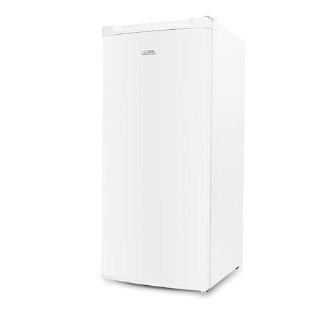 Commercial Cool 5.0 Cu.Ft. Upright Freezer CCUL50W6