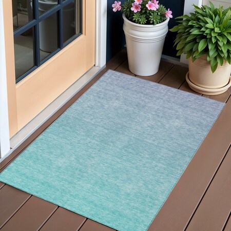 Homeroots 3' X 5' Sky Blue And Teal Blue Ombre Washable Indoor Outdoor Area Rug 588984