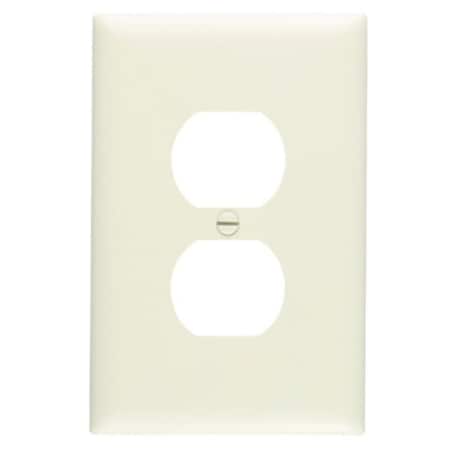 Legrand TradeMaster Outlet Wallplate, 3-5/16 in L, 5.062 in W, Jumbo, 1 -Gang, Nylon TPJ8LACC70