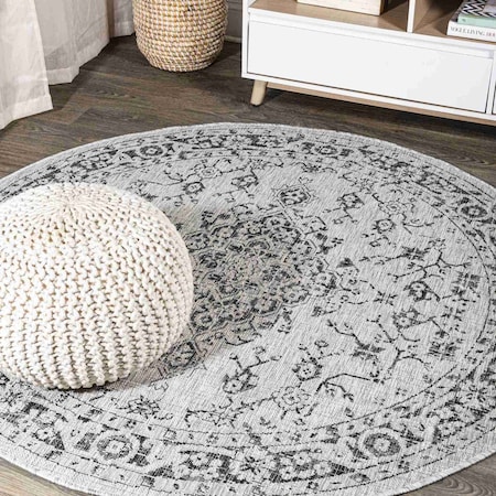Jonathan Y Rozetta Boho Medallion Textured Weave Gray/Black 5 ft Round Indoor/Outdoor Area Rug SMB102D-5R