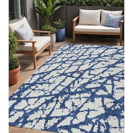 Homeroots 5' X 8' Navy Blue And Ivory Abstract Washable Indoor Outdoor Area Rug 614372