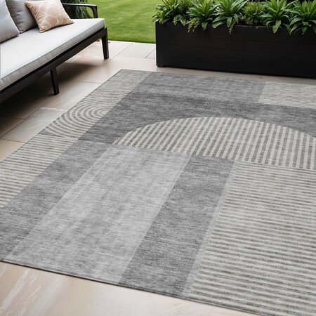 Homeroots 5' X 8' Gray Silver And Charcoal Geometric Washable Indoor Outdoor Area Rug 582717