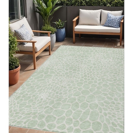 Homeroots 5' X 8' Mint Green And Ivory Geometric Washable Indoor Outdoor Area Rug 595092