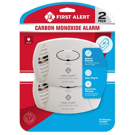 First Alert Plug-In with Battery Back-up Electrochemical Carbon Monoxide Detector FI7702