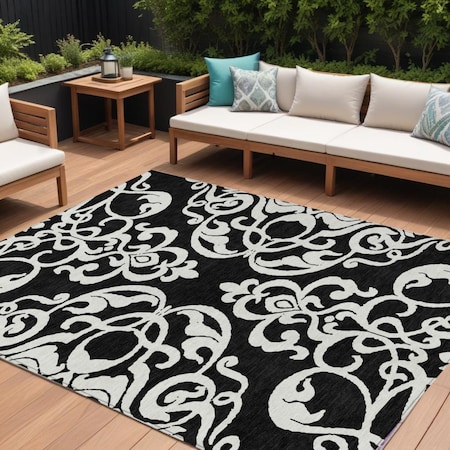 Homeroots 8' X 10' Black And Ivory Damask Washable Indoor Outdoor Area Rug 614410