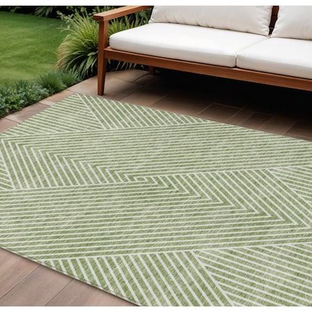 Homeroots 8' X 10' Sage And Ivory Geometric Washable Indoor Outdoor Area Rug 612097