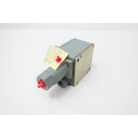 Allen Bradley PRESSURE SWITCH 200-3000PSI 120-600V-AC 3/8IN 836T-T302J
