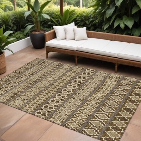 Homeroots 10' X 14' Brown And Taupe Quatrefoil Washable Indoor Outdoor Area Rug 583239