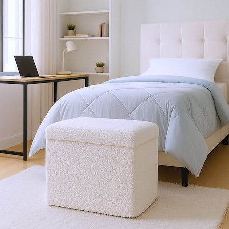 Homeroots 15" White Boucle Cube Storage Ottoman 590478