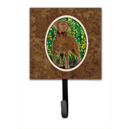 Carolines Treasures 4.25 x 6 in. Chesapeake Bay Retriever Leash Or Key Hook SS8969SH4