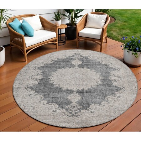 Homeroots 8' Black And Ivory Round Oriental Washable Indoor Outdoor Area Rug 597724