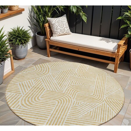 Homeroots 8' Gold And Beige Round Abstract Washable Indoor Outdoor Area Rug 594931