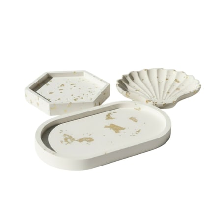 Homeroots Set of Three Gold And White Resin Handmade Trinket Trays 723657