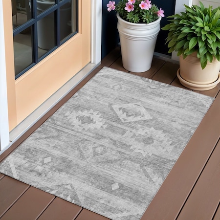 Homeroots 3' X 5' Silver Gray And Charcoal Southwestern Washable Indoor Outdoor Area Rug 588726