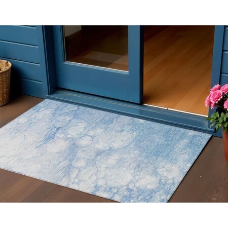 Homeroots 3' X 5' Sky Blue Denim Blue And Silver Abstract Washable Indoor Outdoor Area Rug 582218