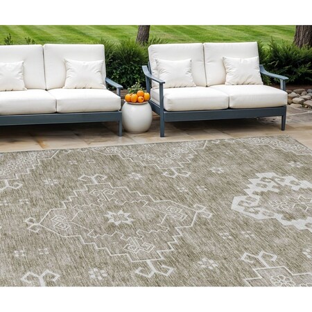 Homeroots 10' X 14' Taupe Beige And Ivory Medallion Washable Indoor Outdoor Area Rug 589055