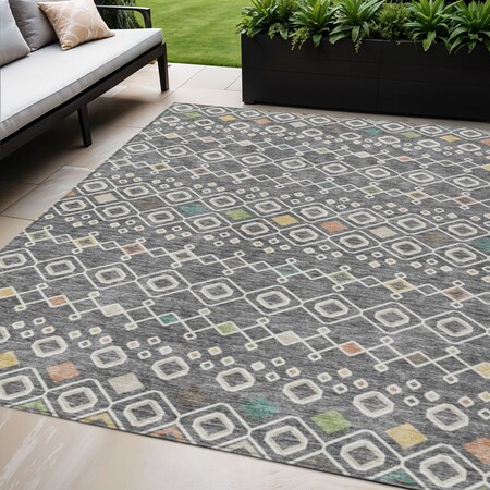 Homeroots 5' X 8' Gray Ivory And Gold Geometric Washable Indoor Outdoor Area Rug 612179