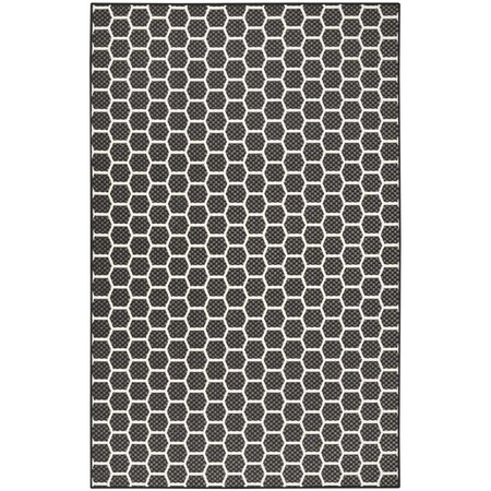 Homeroots 5' X 7' Black And Ivory Geometric Indoor Outdoor Area Rug 554859
