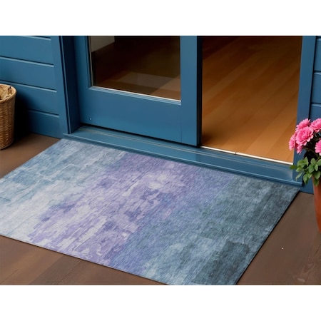 Homeroots 3' X 5' Denim Blue And Sky Blue Striped Washable Indoor Outdoor Area Rug 610877