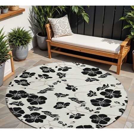 Homeroots 8' Ivory And Black Round Floral Washable Indoor Outdoor Area Rug 600008