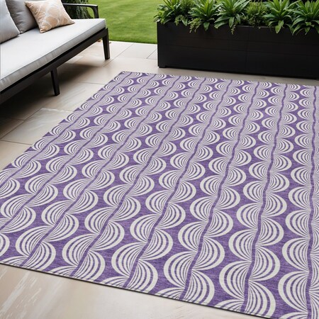 Homeroots 5' X 8' Purple And Ivory Ogee Washable Indoor Outdoor Area Rug 601597