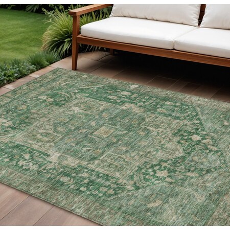 Homeroots 8' X 10' Emerald Medallion Washable Indoor Outdoor Area Rug 608019