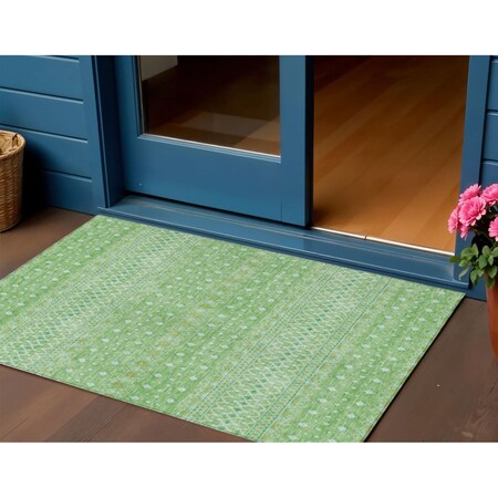 Homeroots 3' X 5' Green And Mint Green Tribal Washable Indoor Outdoor Area Rug 582596