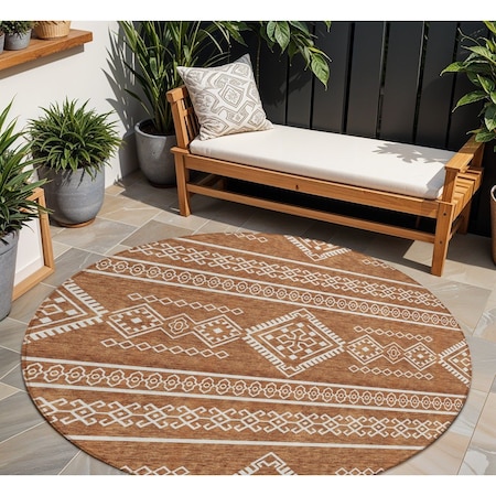Homeroots 8' Orange And Ivory Round Southwestern Washable Indoor Outdoor Area Rug 593710