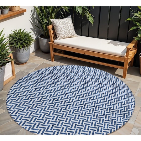 Homeroots 8' Navy Blue And Gray Round Geometric Washable Indoor Outdoor Area Rug 594487