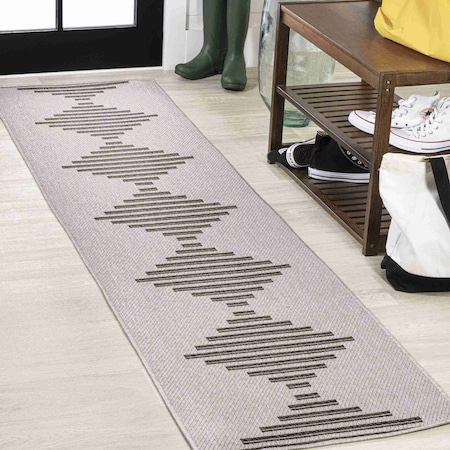 Jonathan Y Vinales Diamond Stripe Light Gray/Black 2 ft. x 8 ft. Indoor/Outdoor Runner Rug SMB204B-28
