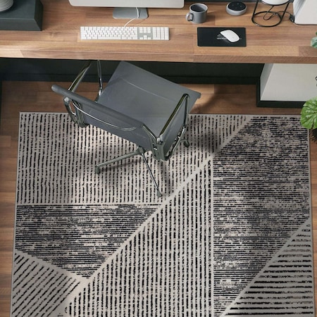 World Rug Gallery Contemporary Distressed Geometric Area Rug 4 ft x 6 ft Cream WR93CREAM4X6
