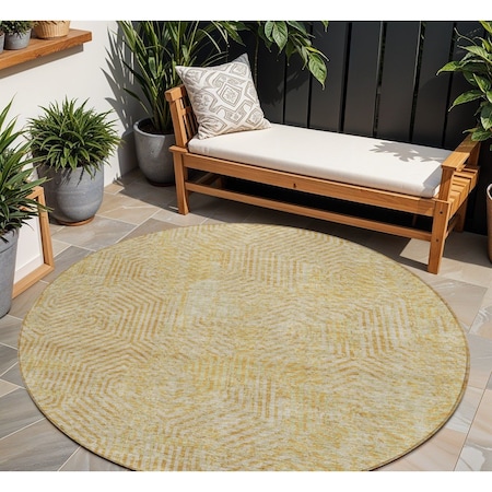 Homeroots 8' Gold And Beige Round Geometric Washable Indoor Outdoor Area Rug 594547