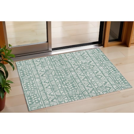 Homeroots 3' X 5' Sage And Ivory Southwestern Washable Indoor Outdoor Area Rug 594184