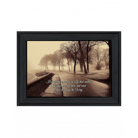Homeroots What Really Matters Black Framed Print Wall Art 407823