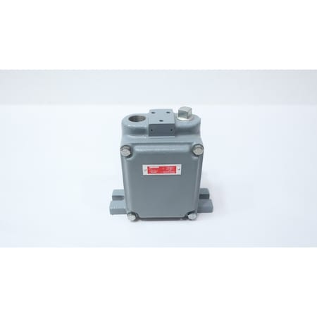 Allen Bradley LIMIT SWITCH 600V-AC 801-CMC2711