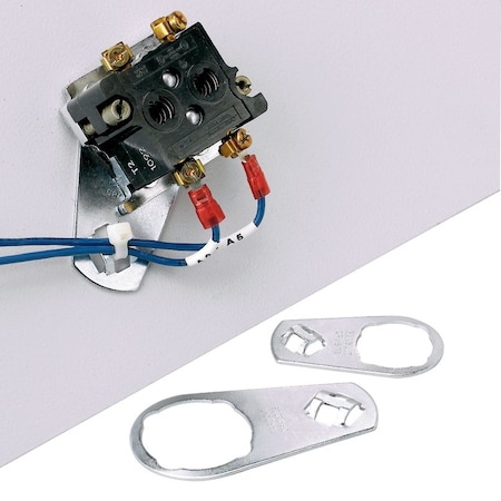 Panduit Cable Tie Mount, Control Switch, PK100 CPM122S-C