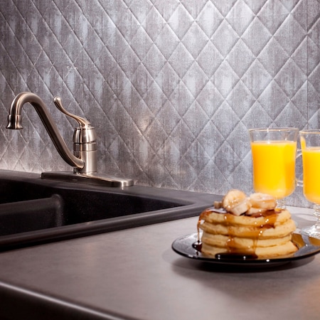 Fasade Fasade 18in x 24in Quilted Crosshatch Silver Backsplash Panel 5pk PB5421