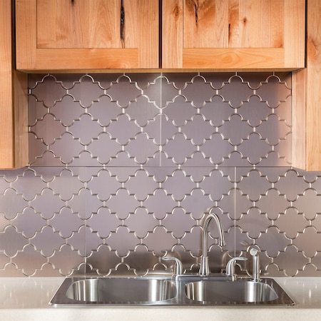 Fasade Fasade 18in x 24in Monaco Brushed Nickel Backsplash Panel 5pk PB6829