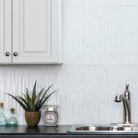 Fasade Fasade 18in x 24in Skyline Matte White Backsplash Panel 5pk PB7101